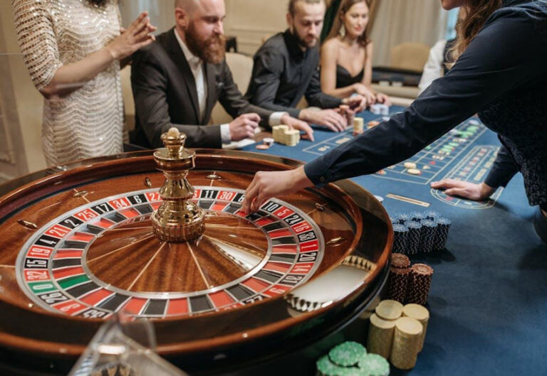 The Gambler’s Guide to Roulette Myths: What’s True and What’s Not?
